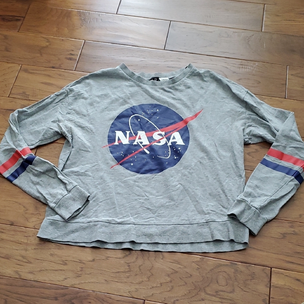 H&M Divided NASA Graphic Grey Long Sleeve Top Size M